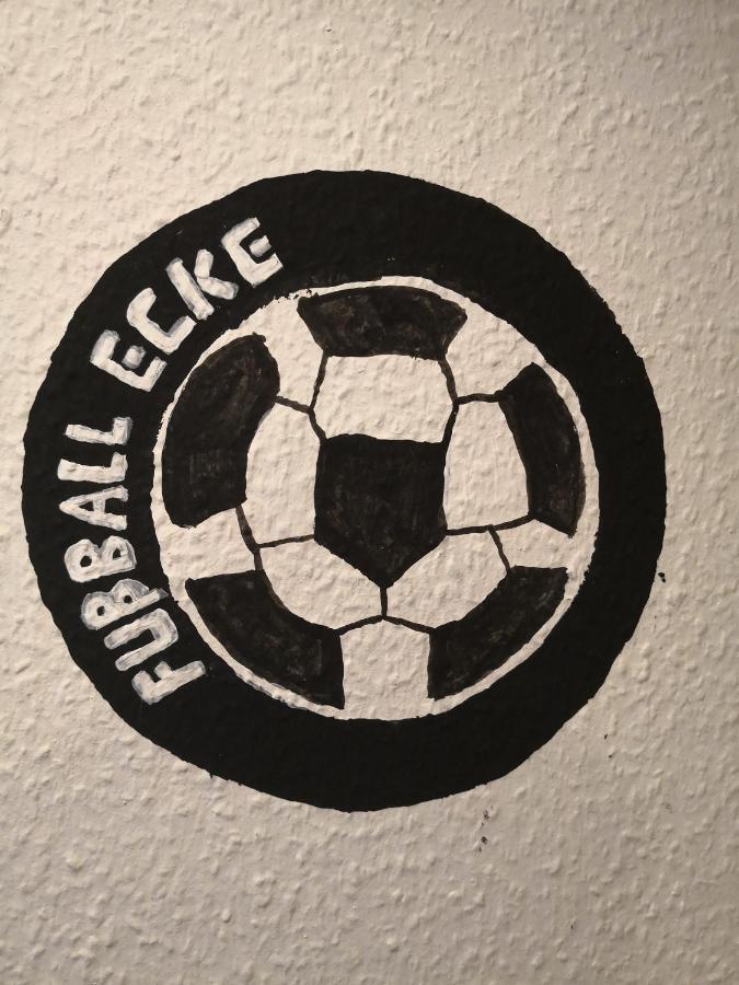 Fussball Ecke Niederneuendorf Экстерьер фото